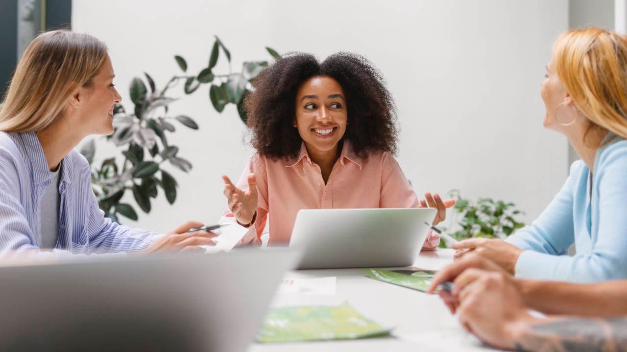 medical-aid-or-medical-insurance-choosing-the-right-path-for-your-employee-wellness-strategy